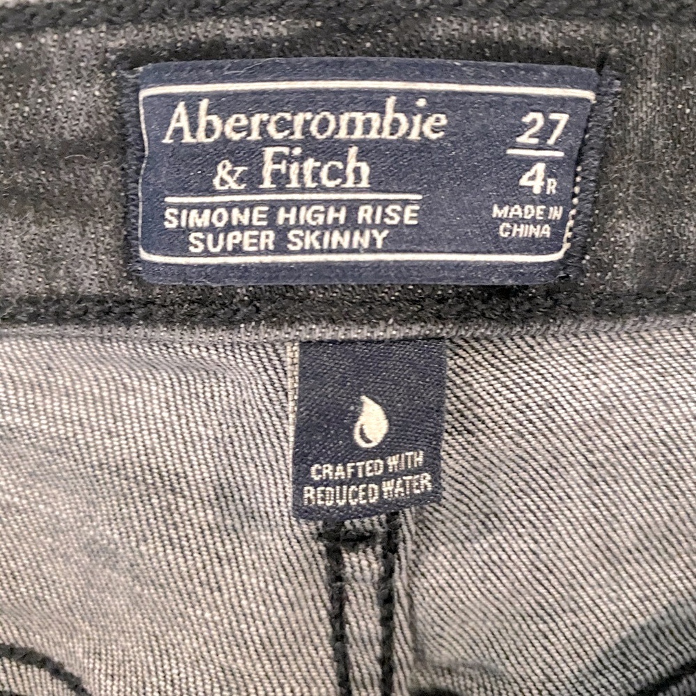Abercrombie & Fitch size 27 EUC - Picture 2 of 3